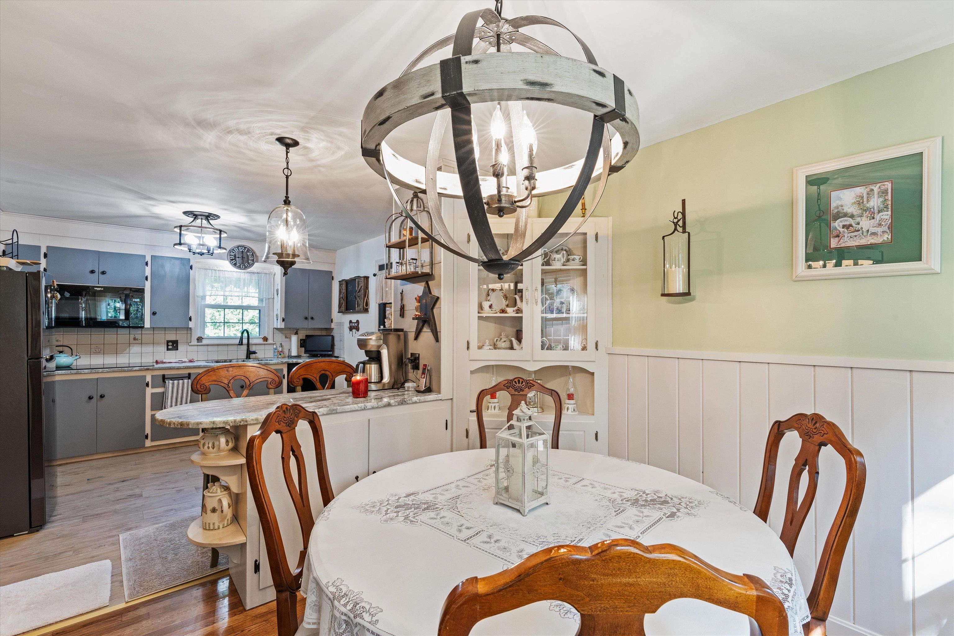 17 Boston Post Road Amherst, NH 03031 - Photo 35 of 40