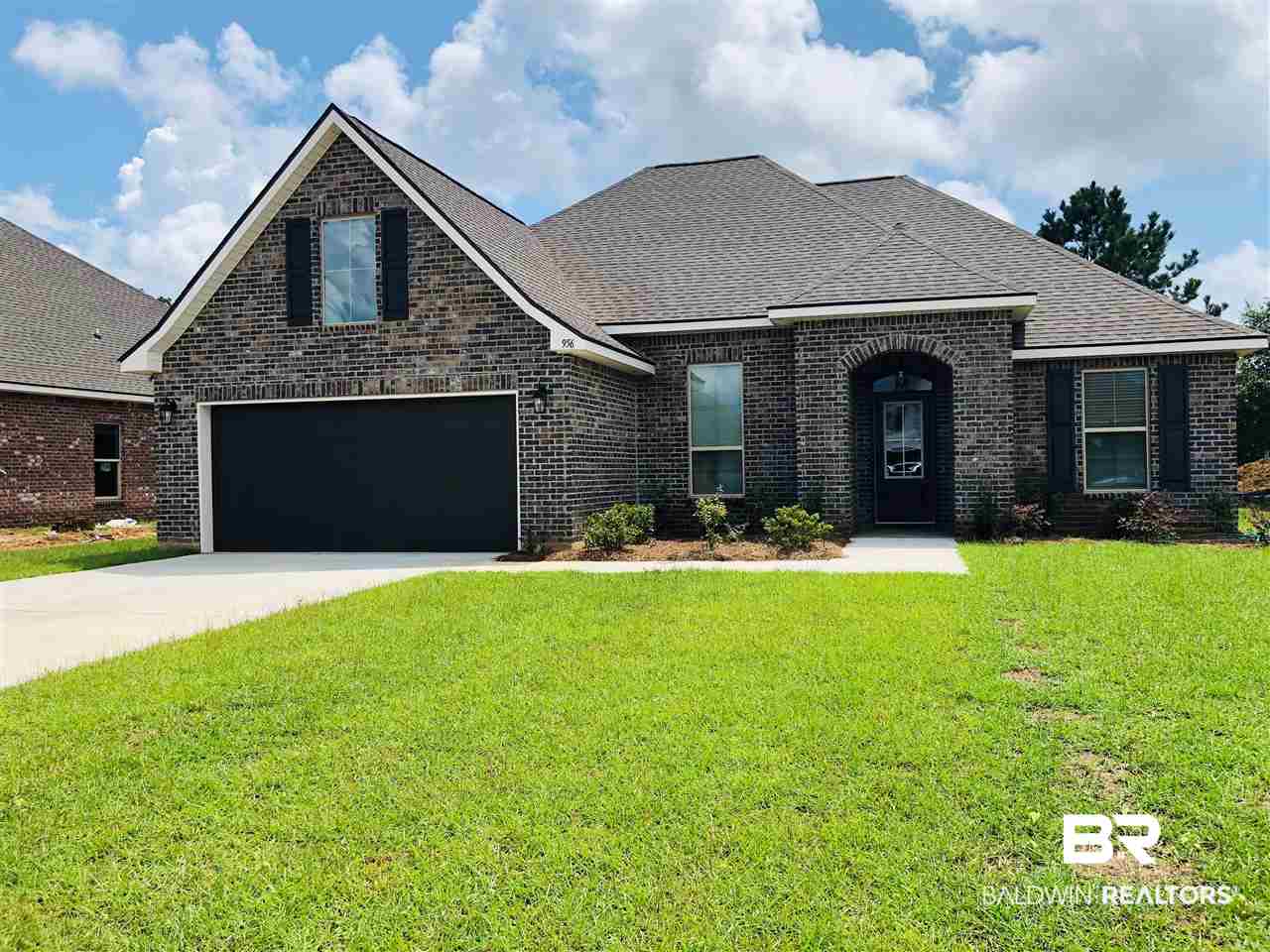 956 Dalton Circle Foley, AL 36535 - Photo 1 of 3