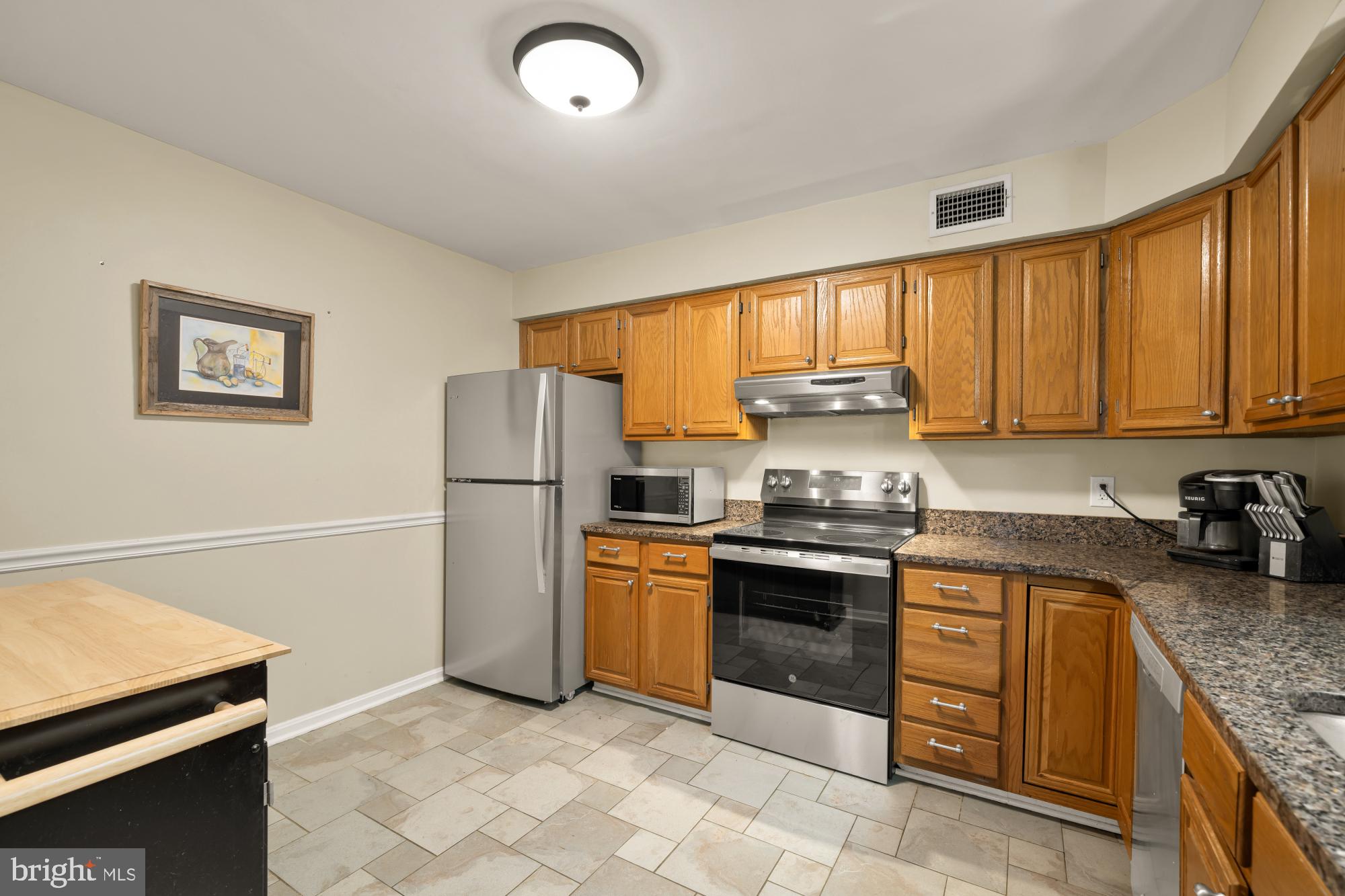 2225 Lovedale Lane, Unit 303E Reston, VA 20191 - Photo 12 of 33