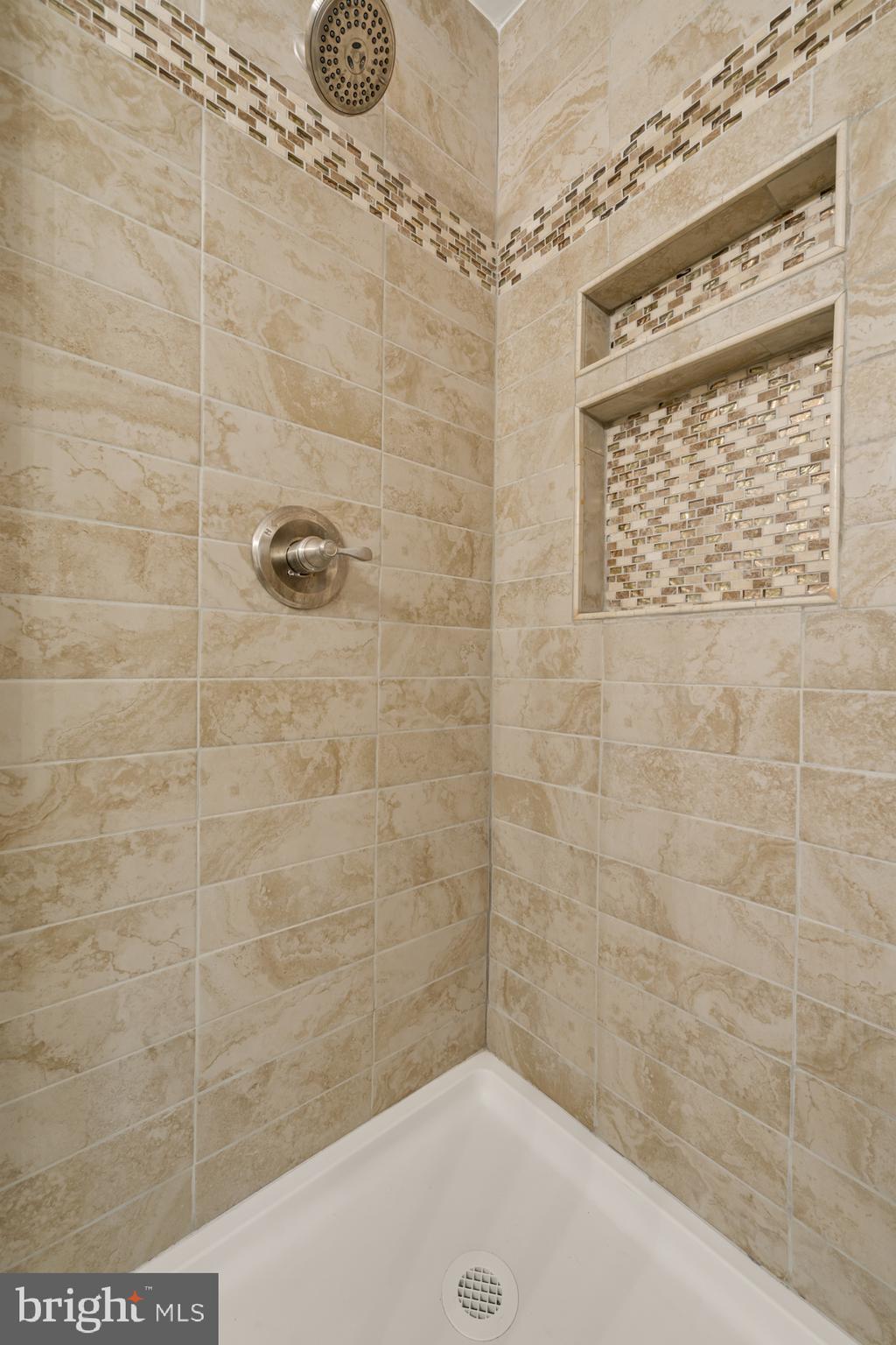 2225 Lovedale Lane, Unit 303E Reston, VA 20191 - Photo 25 of 33