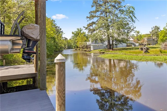 $1,385,000 | 17239 Three Rivers Road, Covington, LA 70433