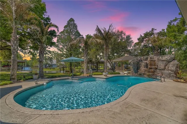 $1,385,000 | 17239 Three Rivers Road, Covington, LA 70433