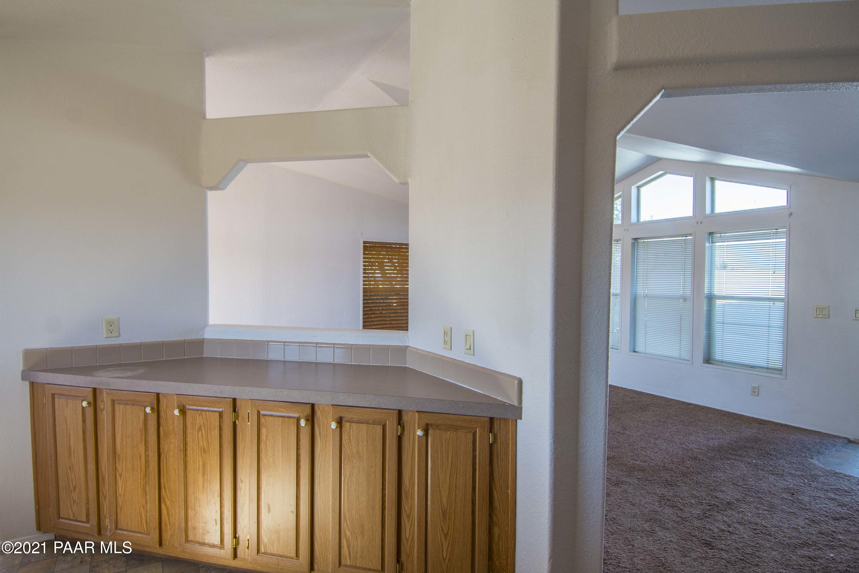 4650 Quail Hollow Road Rimrock, AZ 86335 - Photo 7 of 36 a view of entryway
