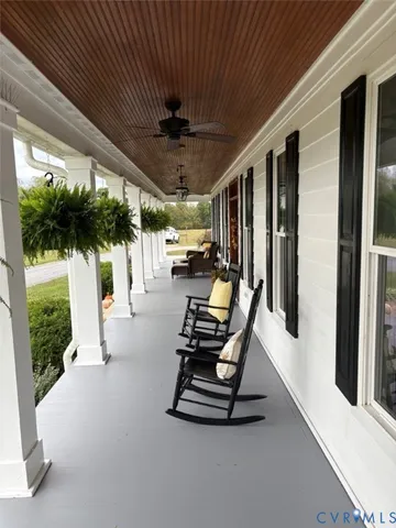 a bed room with a bed