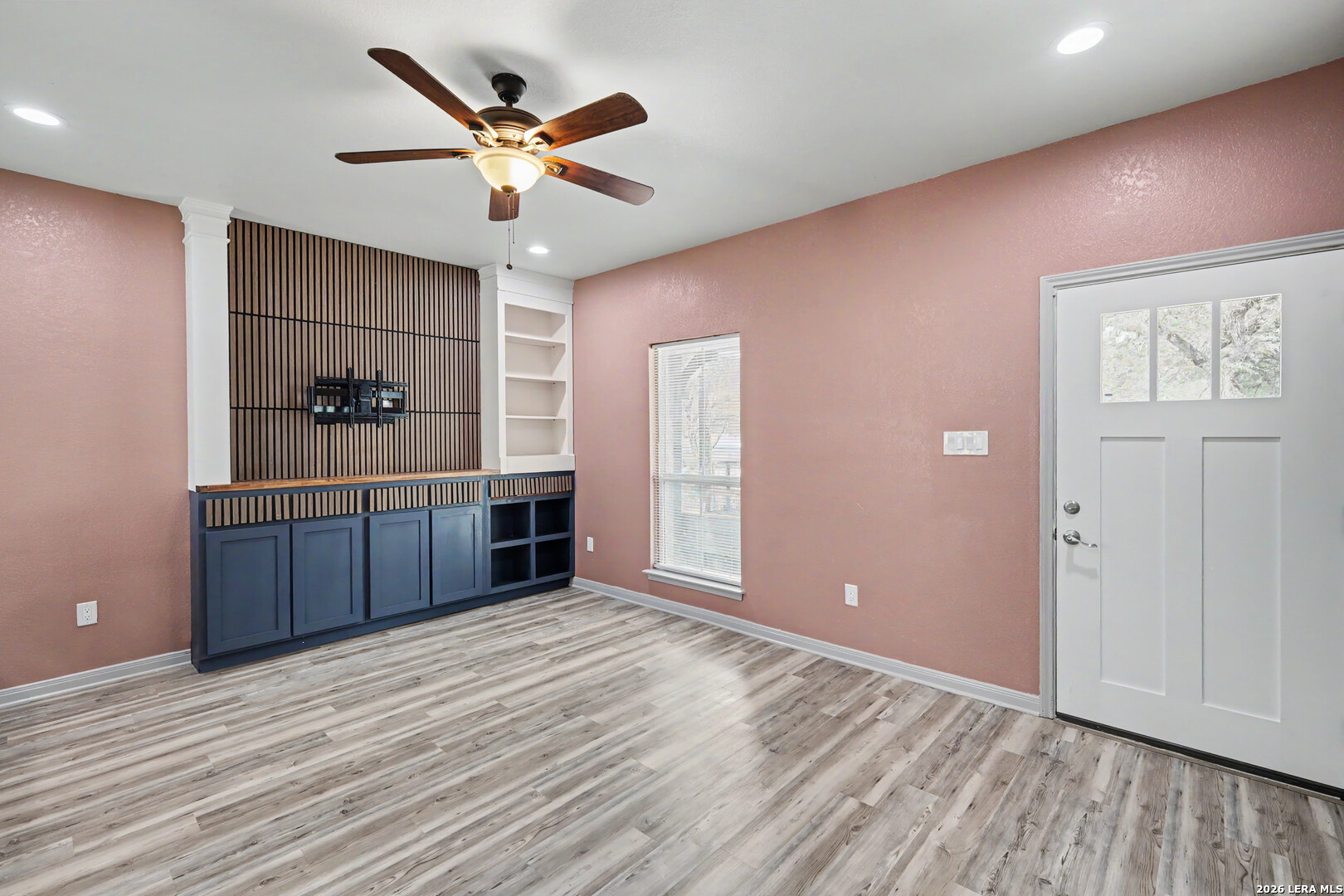 2071 Hornsby Spring Branch, TX 78070 - Photo 5 of 20 a view of a livingroom with a kitchen
