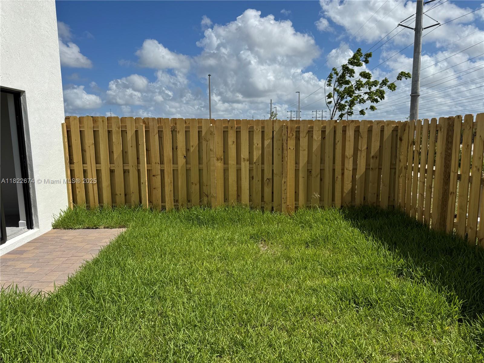 Three Lakes Miami, FL 33186 - Photo 12 of 26