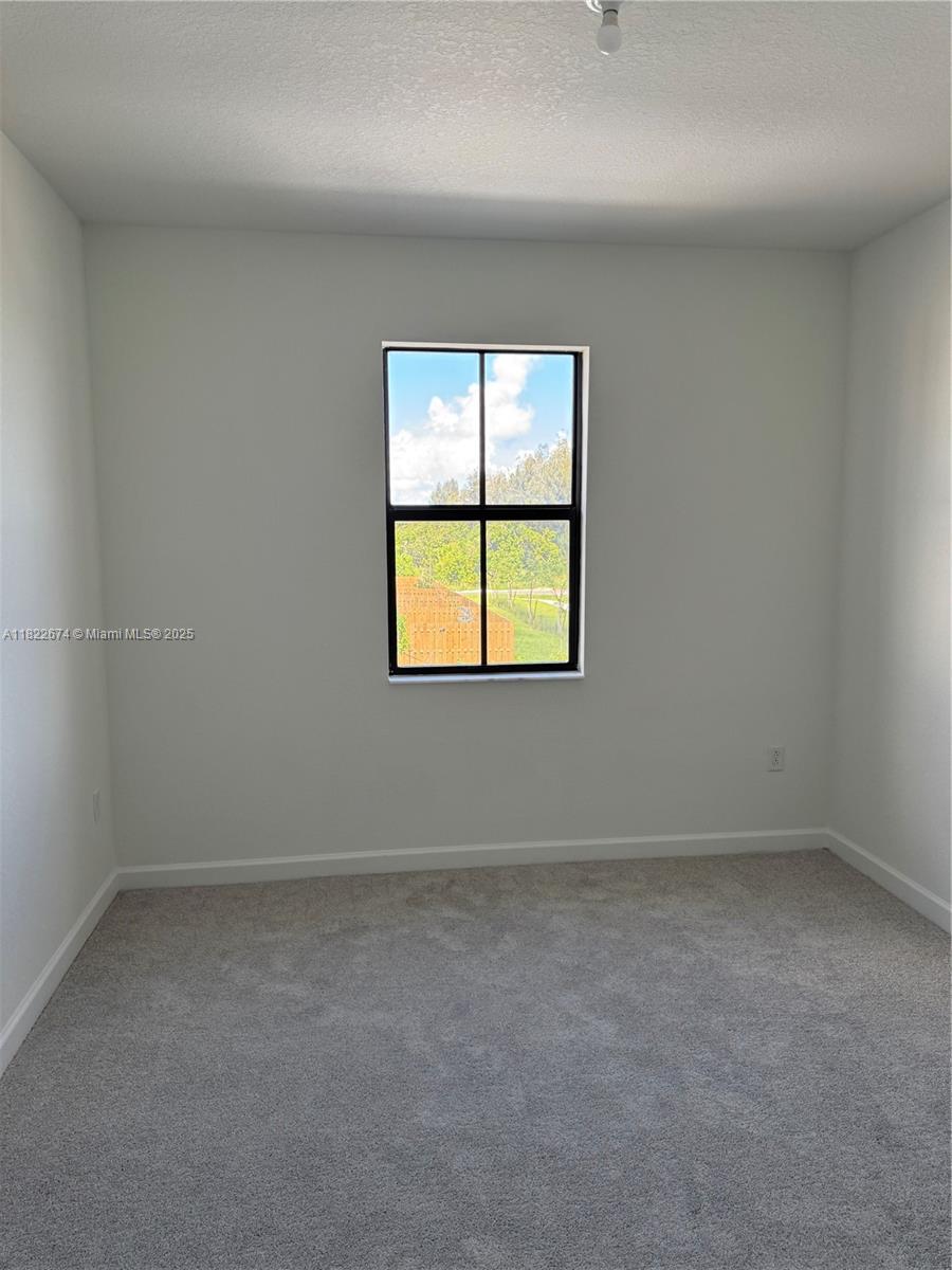 Three Lakes Miami, FL 33186 - Photo 16 of 26 Bedroom 1