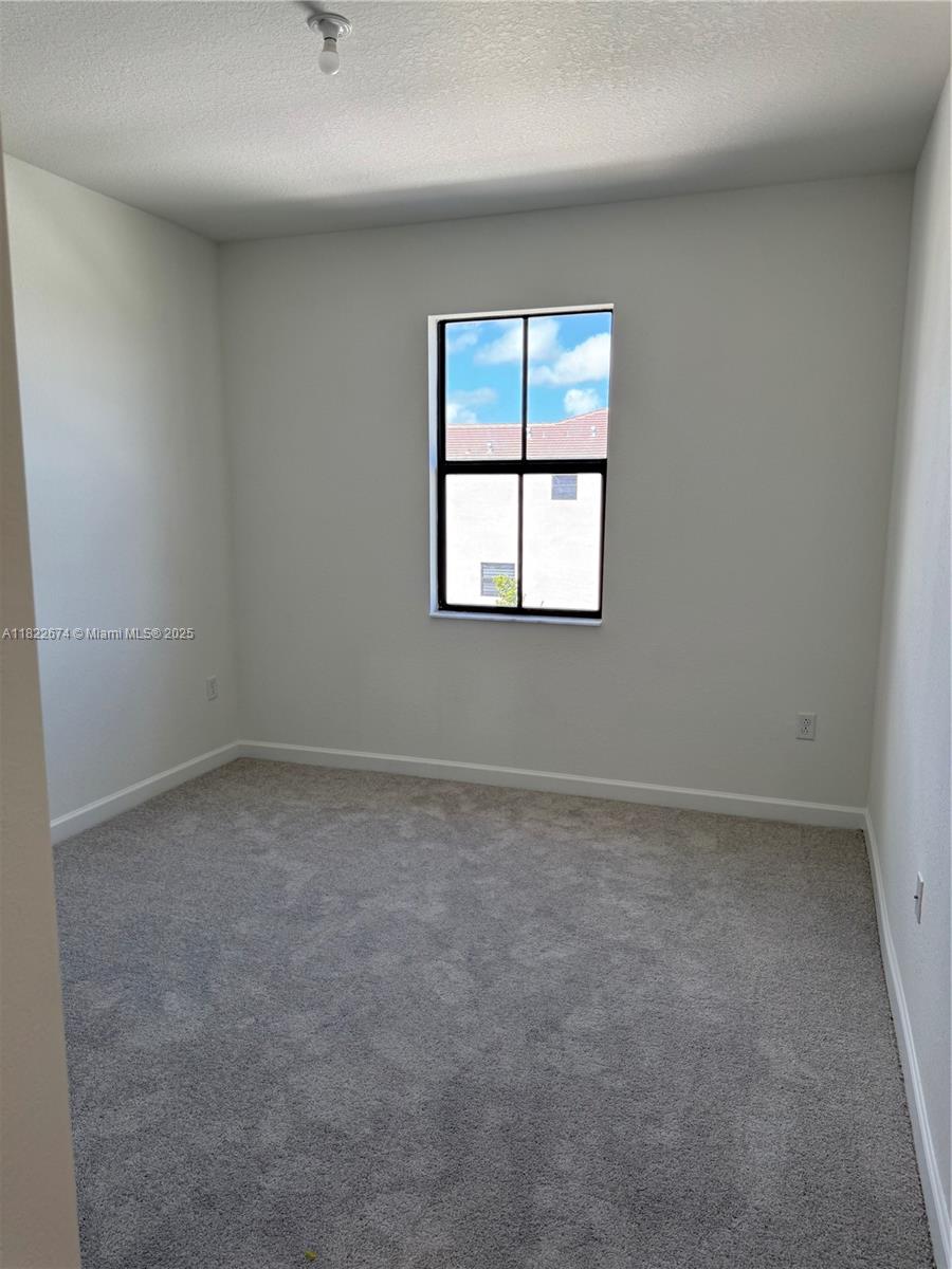 Three Lakes Miami, FL 33186 - Photo 18 of 26 Bedroom 2