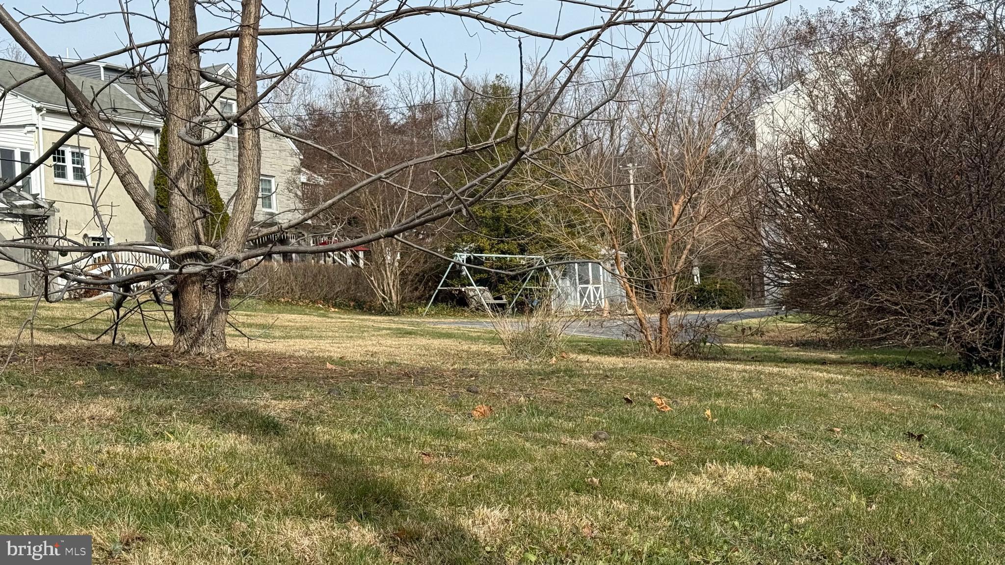 East Matsonford Road Conshohocken, PA 19428 - Photo 2 of 6 a view of yard with tree