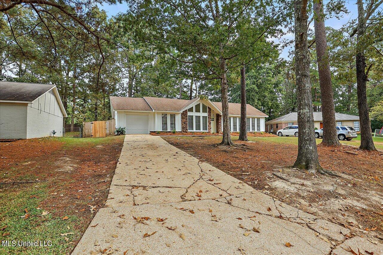 107 Cumberland Road Brandon, MS 39047 - Photo 4 of 41 03-107 Cumberland Rd