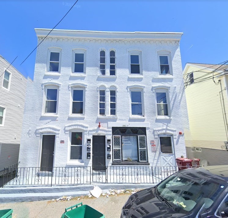 464 Central Street, Unit 2R Lowell, MA 01852 - Photo 10 of 10 Gallery Image 10