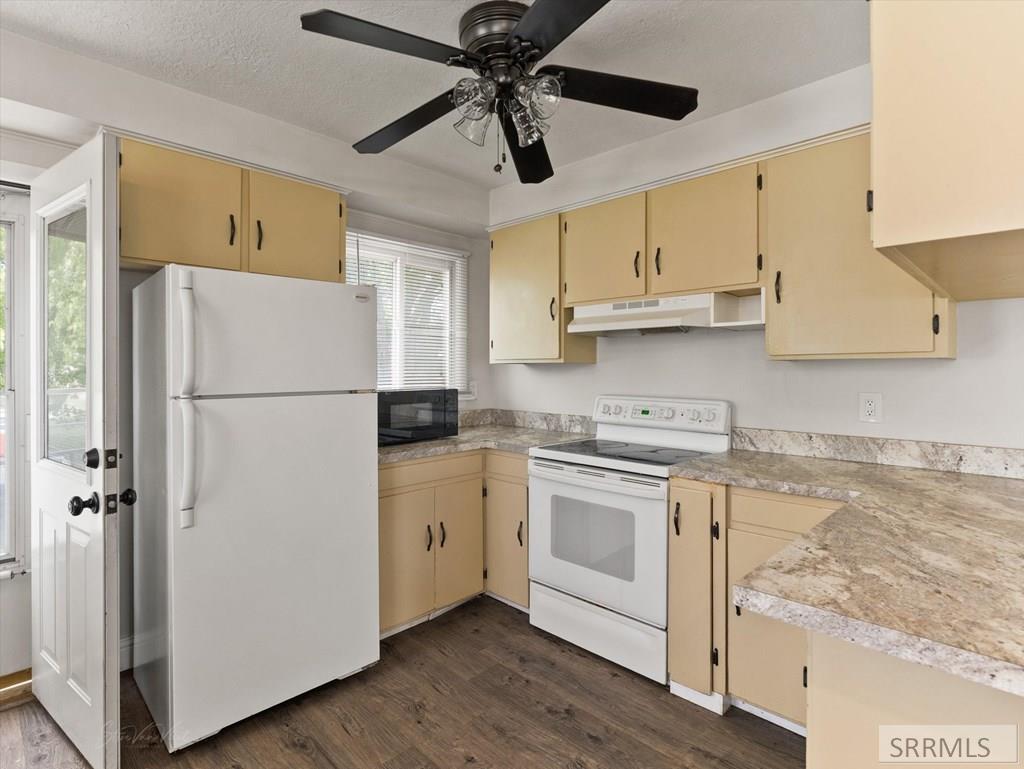 895 Berryman Road Pocatello, ID 83201 - Photo 12 of 32