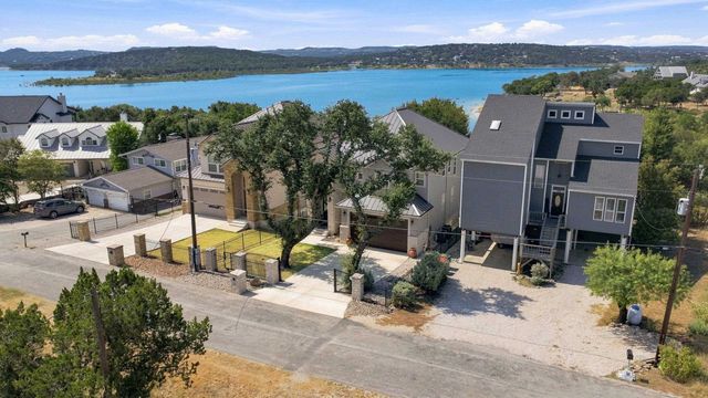 $1,174,900 | 174 Edge Hill Drive, Canyon Lake, TX 78133