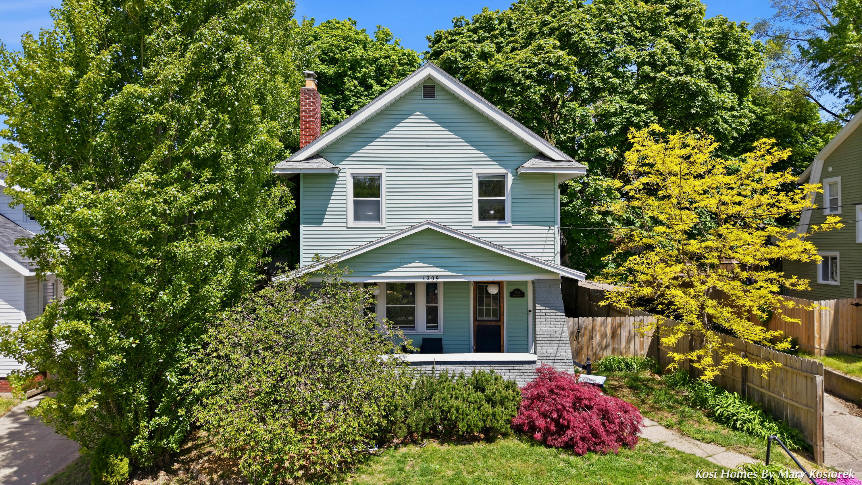 1209 Fisk Road Southeast Grand Rapids, MI 49506 - Photo 33 of 35 Front view