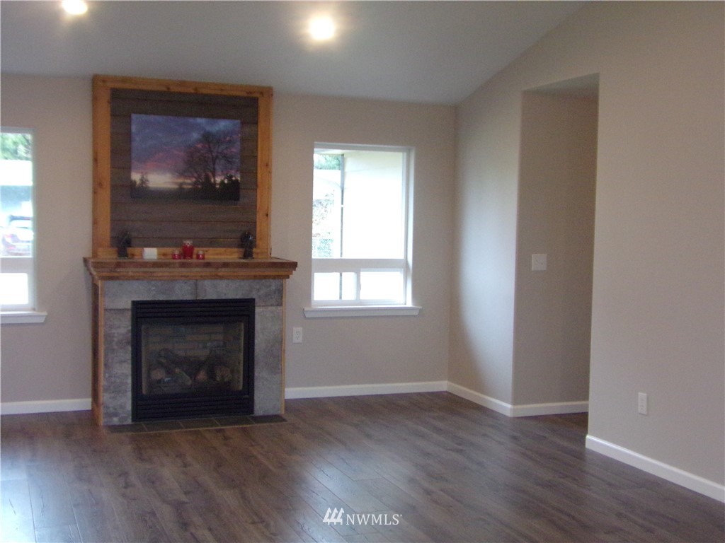 10417 185th Avenue Southwest Rochester, WA 98579 - Photo 11 of 24