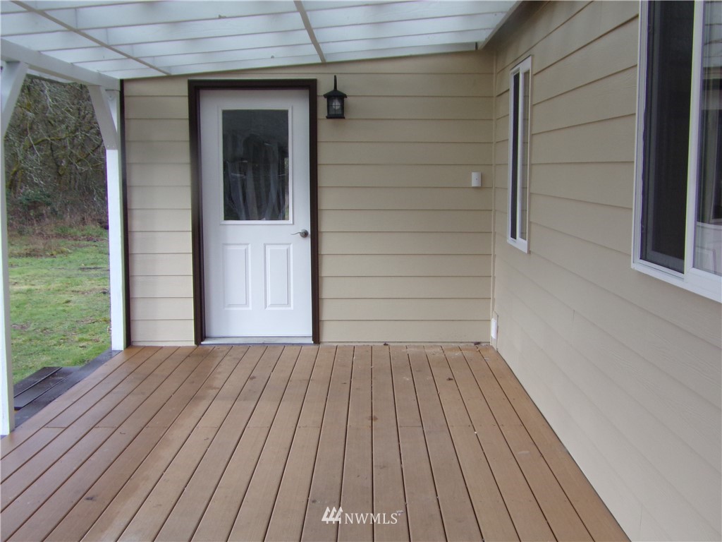 10417 185th Avenue Southwest Rochester, WA 98579 - Photo 13 of 24