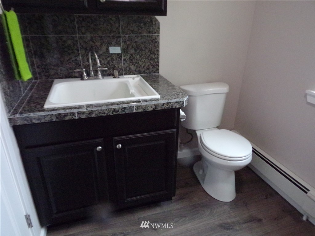 10417 185th Avenue Southwest Rochester, WA 98579 - Photo 3 of 24