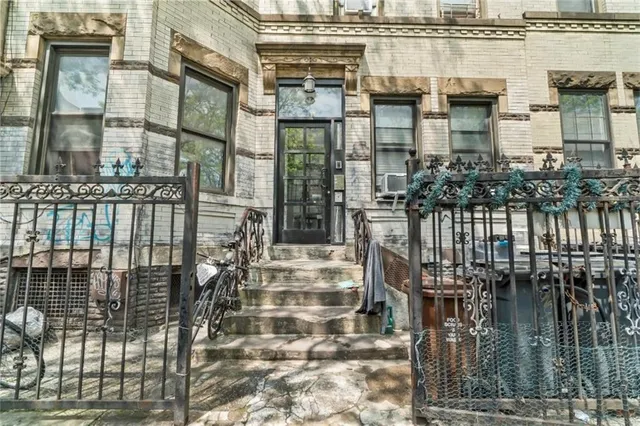 $999,000 | 1499 Dekalb Avenue | Bushwick
