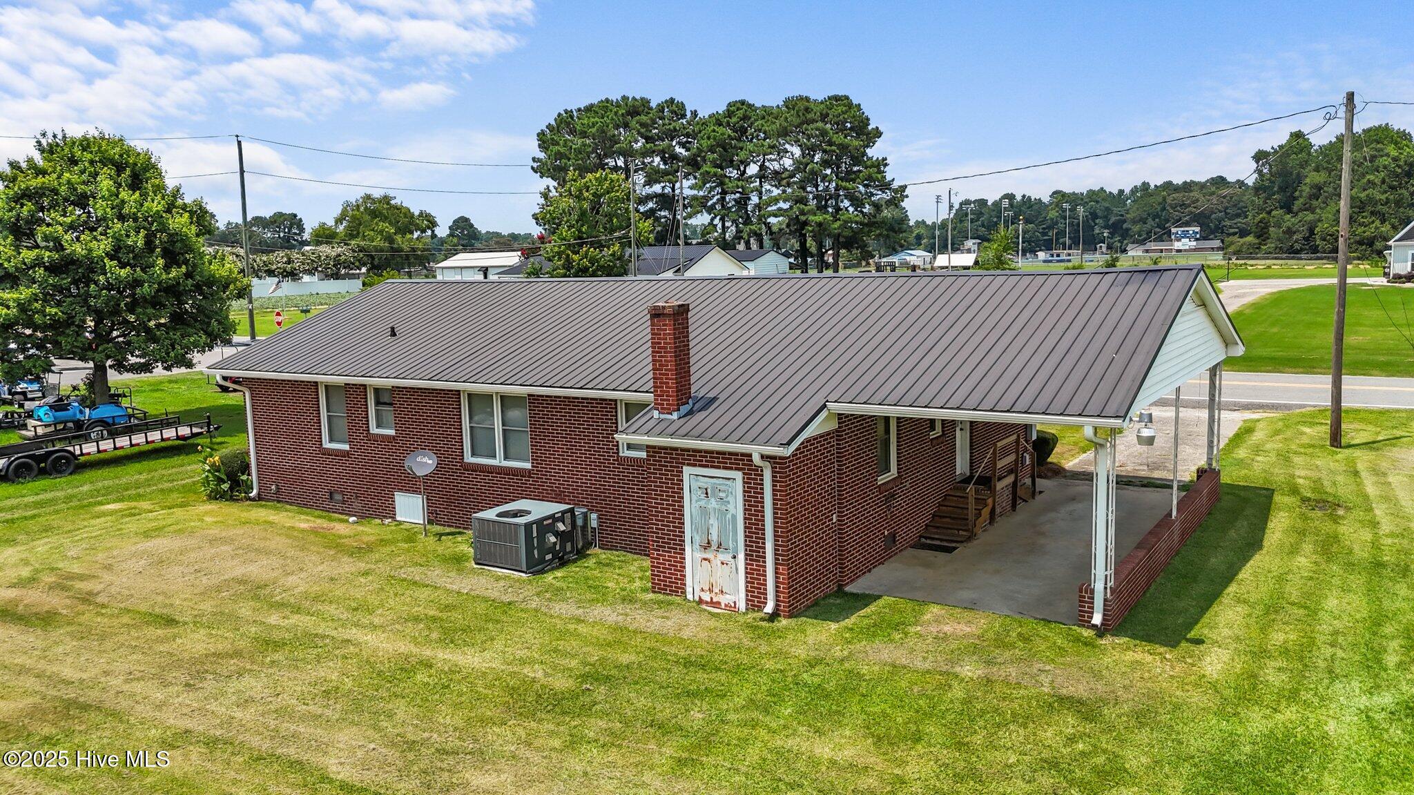 2705 John Green Smith Road Deep Run, NC 28525 - Photo 8 of 53 8-web-or-mls-DJI_20250625141052_0671_D