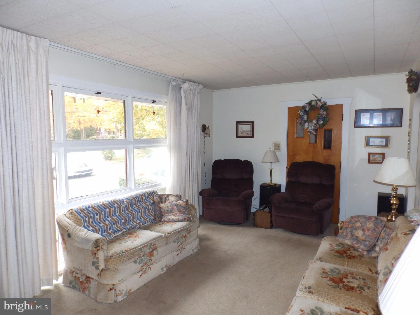 219 Cowpath Road Souderton, PA 18964 - Photo 2 of 13 Living Room