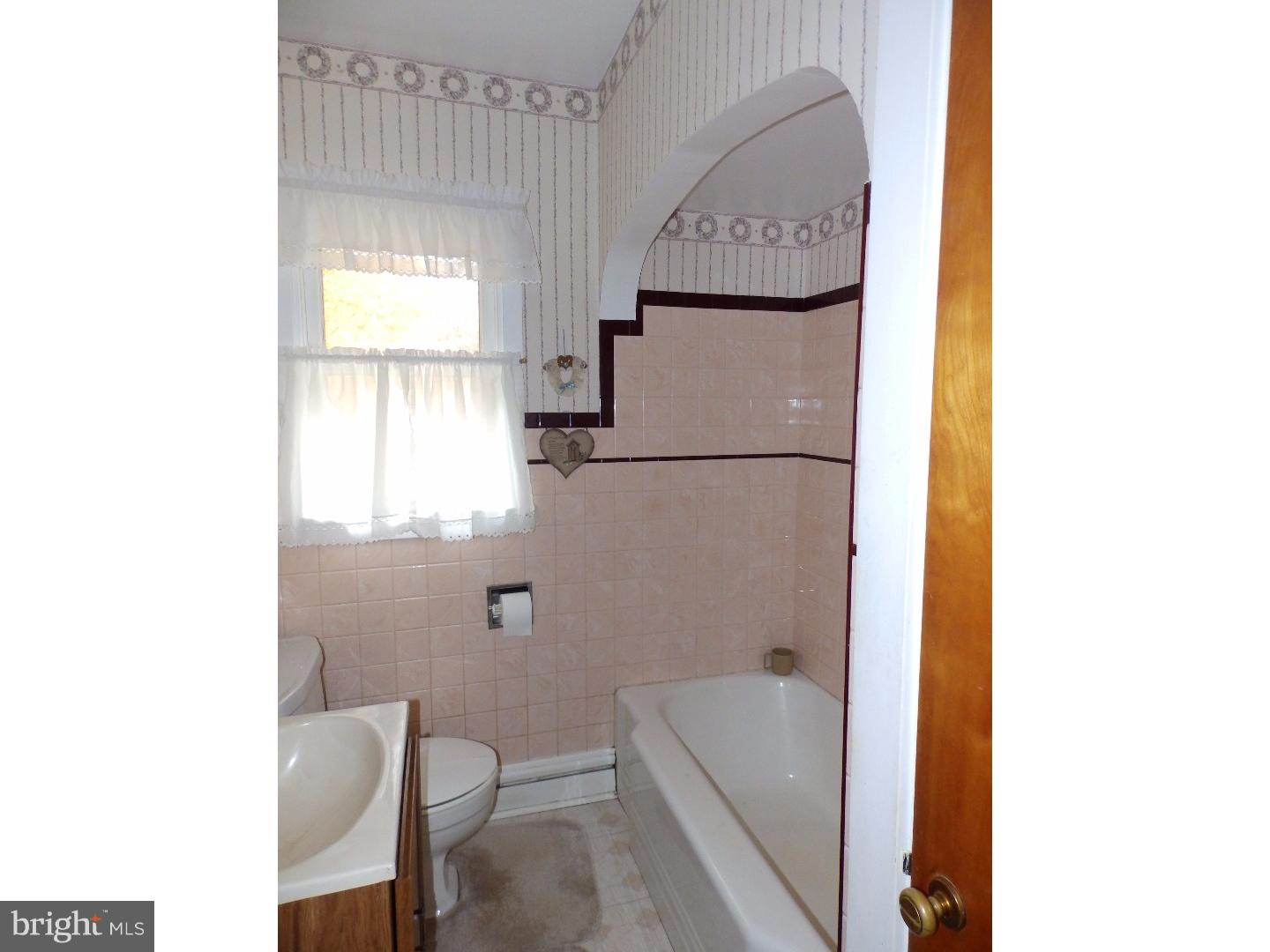 219 Cowpath Road Souderton, PA 18964 - Photo 7 of 13 Bathroom