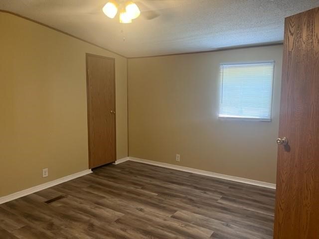 14235 East Ravine Run Willis, TX 77318 - Photo 11 of 15