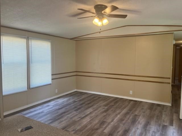 14235 East Ravine Run Willis, TX 77318 - Photo 10 of 15