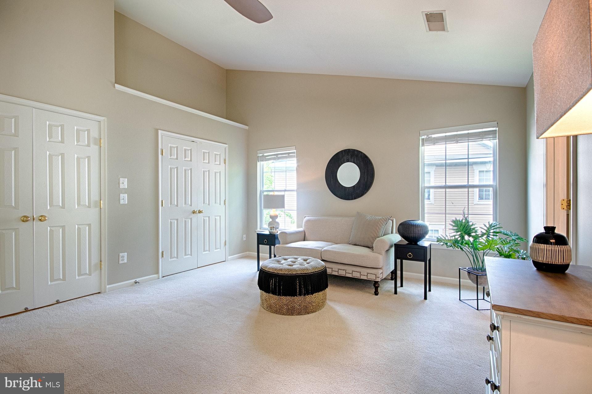 1217 Wild Hawthorn Way Reston, VA 20194 - Photo 17 of 30 Sitting area in the master bedroom