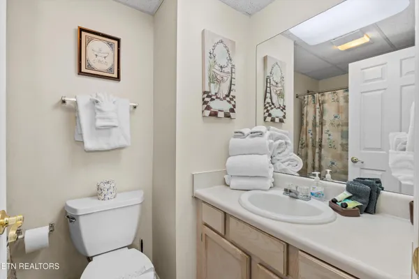 $499,999 | 413 Baskins Creek Road, Unit 308, Gatlinburg, TN 37738