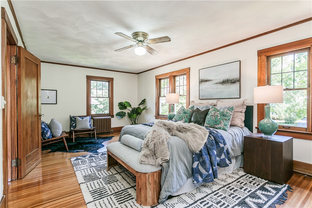 221 Crosman Terrace Rochester, NY 14620 - Photo 23 of 39