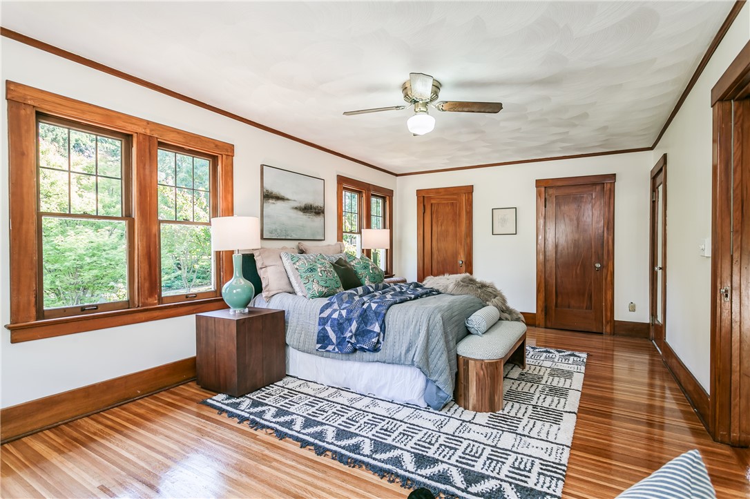 221 Crosman Terrace Rochester, NY 14620 - Photo 24 of 39