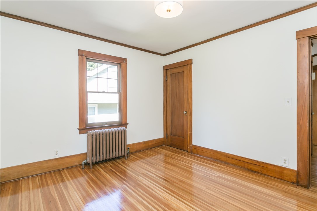 221 Crosman Terrace Rochester, NY 14620 - Photo 28 of 39