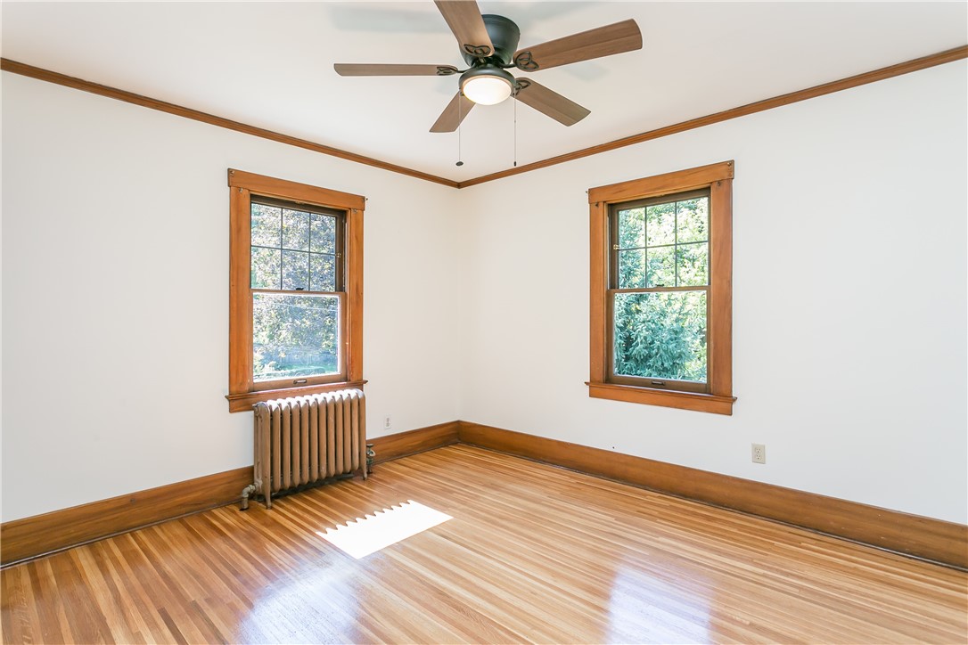 221 Crosman Terrace Rochester, NY 14620 - Photo 29 of 39