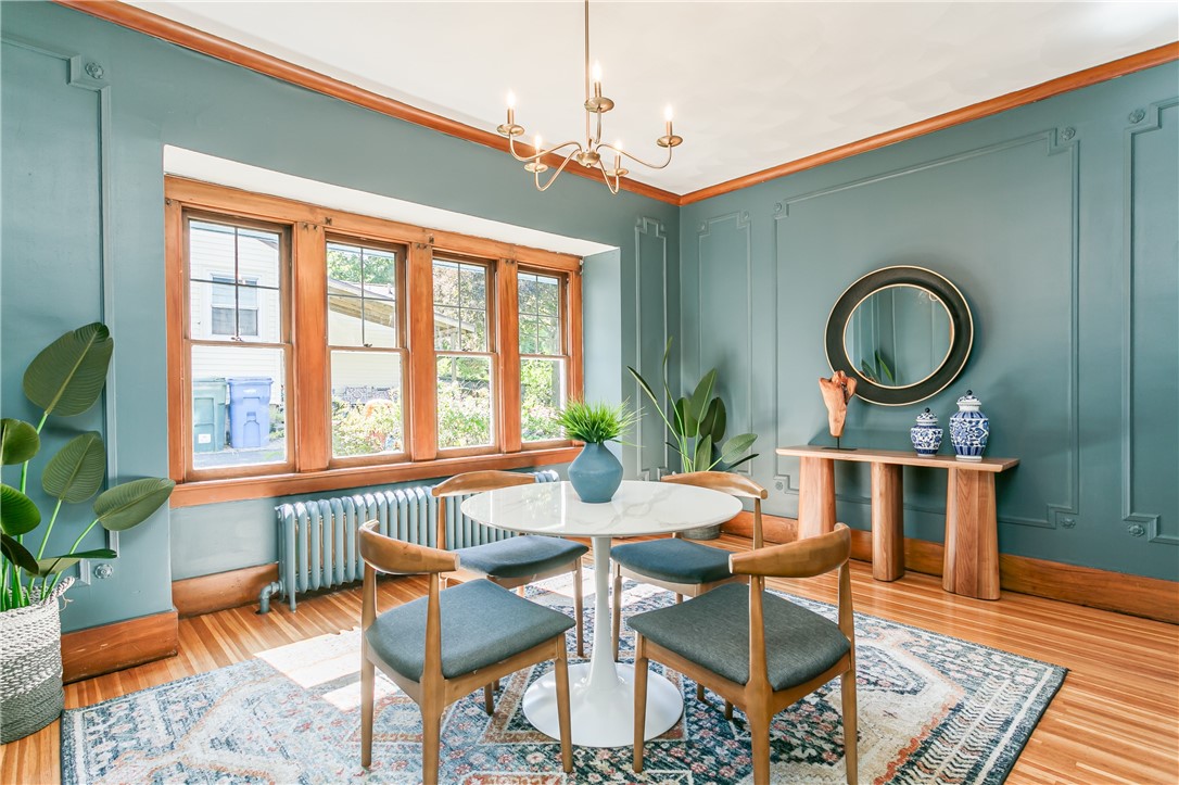 221 Crosman Terrace Rochester, NY 14620 - Photo 7 of 39