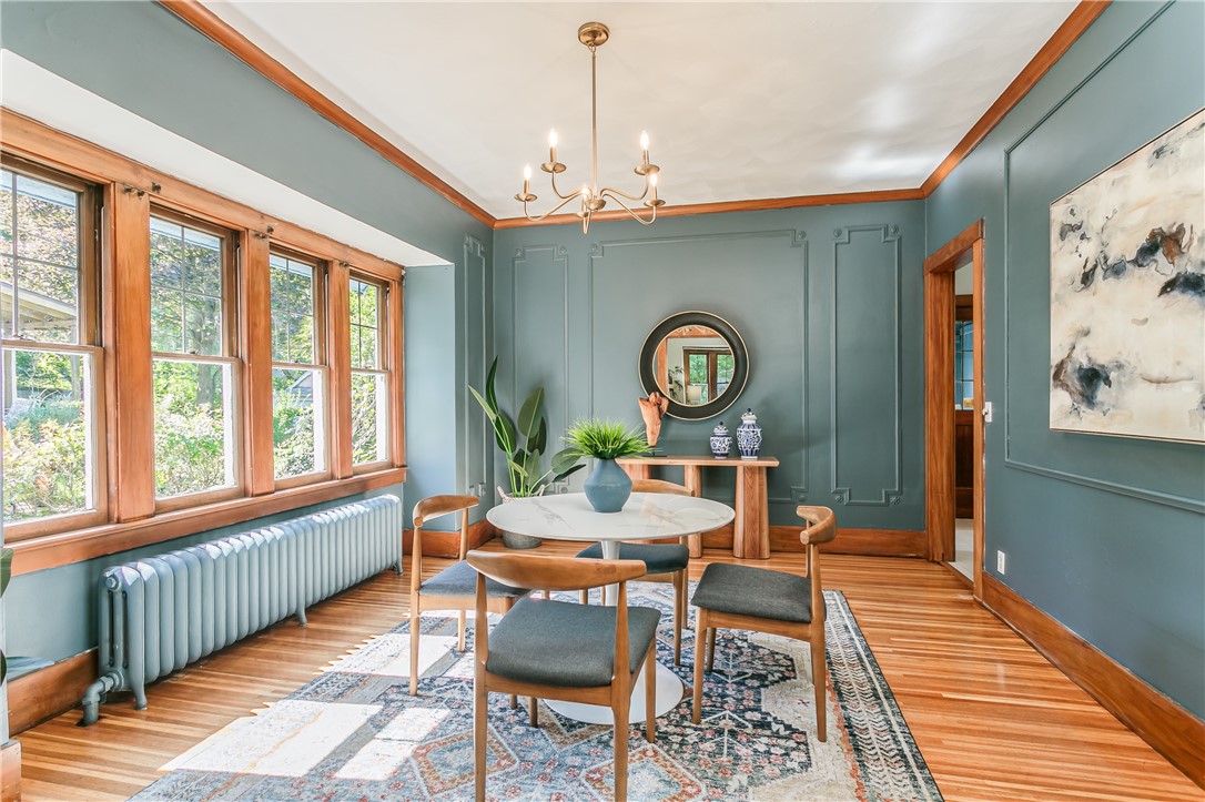 221 Crosman Terrace Rochester, NY 14620 - Photo 9 of 39