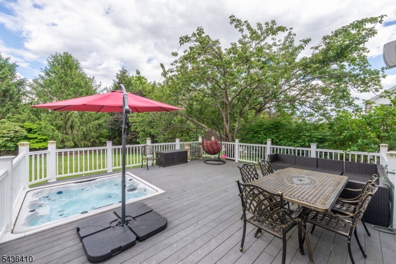 13 Briarwood Road Long Valley, NJ 07853 - Photo 17 of 30