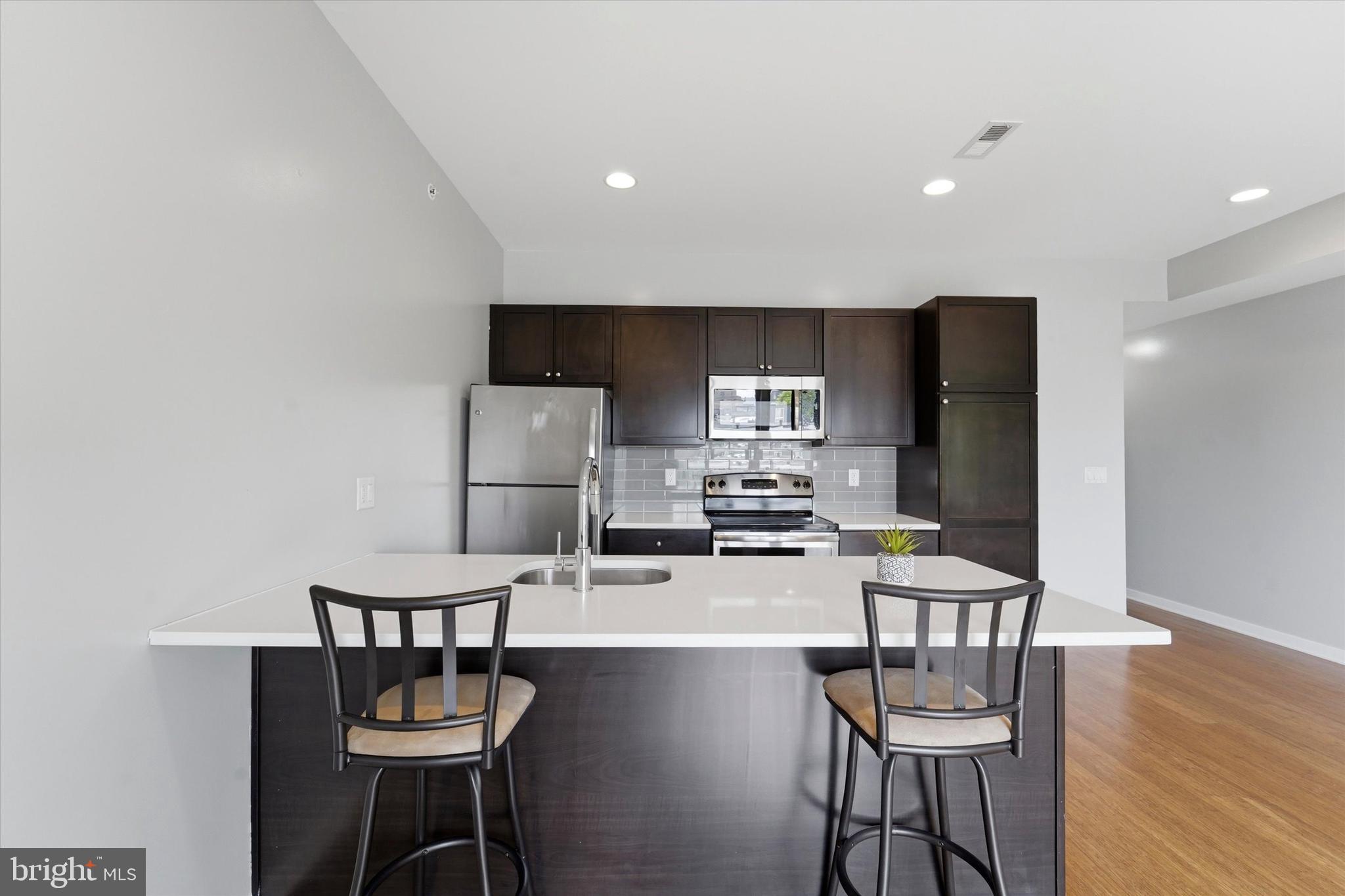 1608 Ridge Avenue, Unit 403 Philadelphia, PA 19130 - Photo 11 of 26 Gallery Image 11