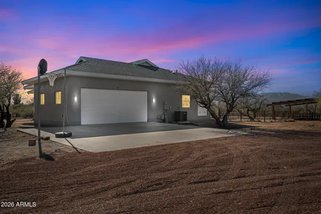 $630,000 | 806 North Mesquite Drive, St. David, AZ 85630