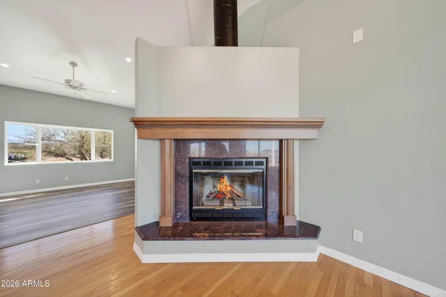 a view of entryway with a front door