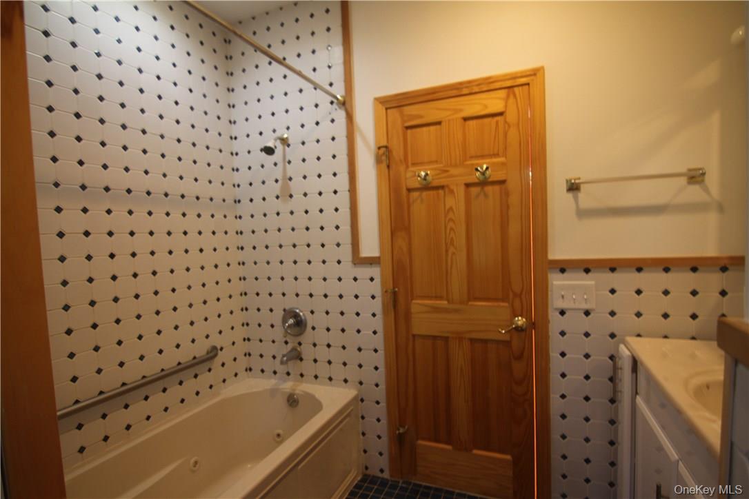 169 Shear Hill Road Mahopac, NY 10541 - Photo 22 of 31