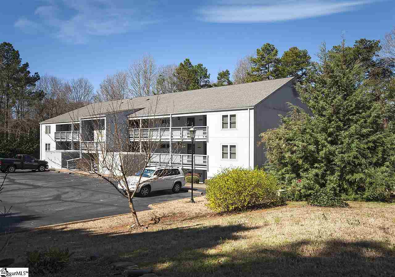 51 Harbor Gate Anderson, SC 29625 - Photo 1 of 1 Enjoy extra privacy!
