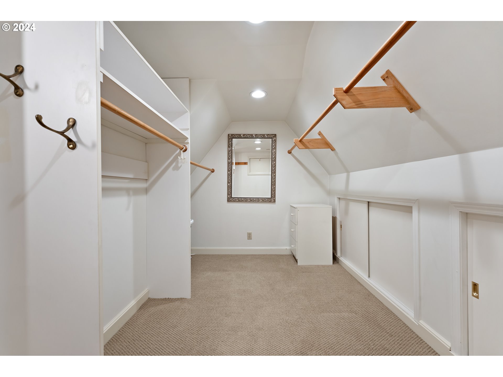 3433 Southeast Henry Street Portland, OR 97202 - Photo 24 of 48 a view of a hallway with stairs