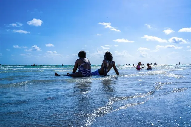 $209,000 | 2232 Bahia Vista Street, Unit A6, Sarasota, FL 34239