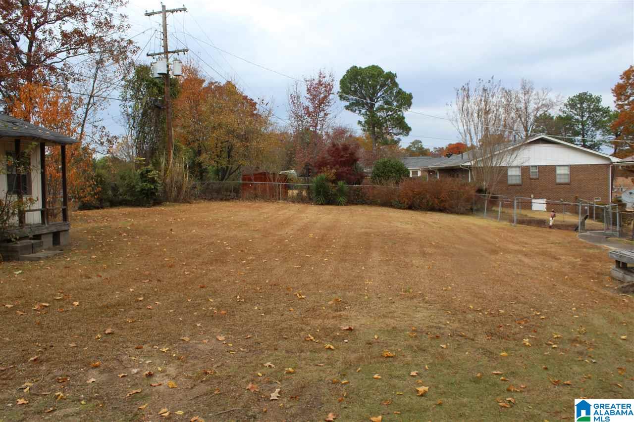811 Woodridge Road Bessemer, AL 35022 - Photo 13 of 33