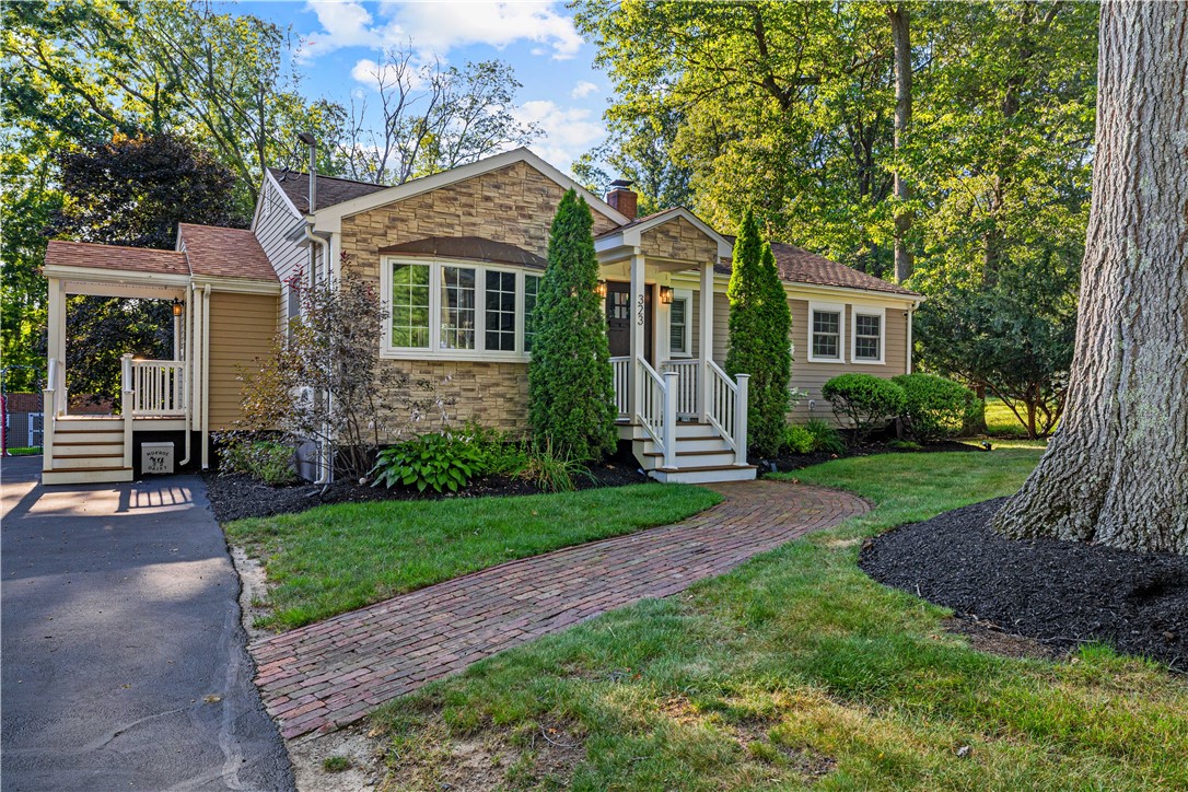 323 Angell Road Lincoln, RI 02865 - Photo 1 of 41 Gallery Image 1