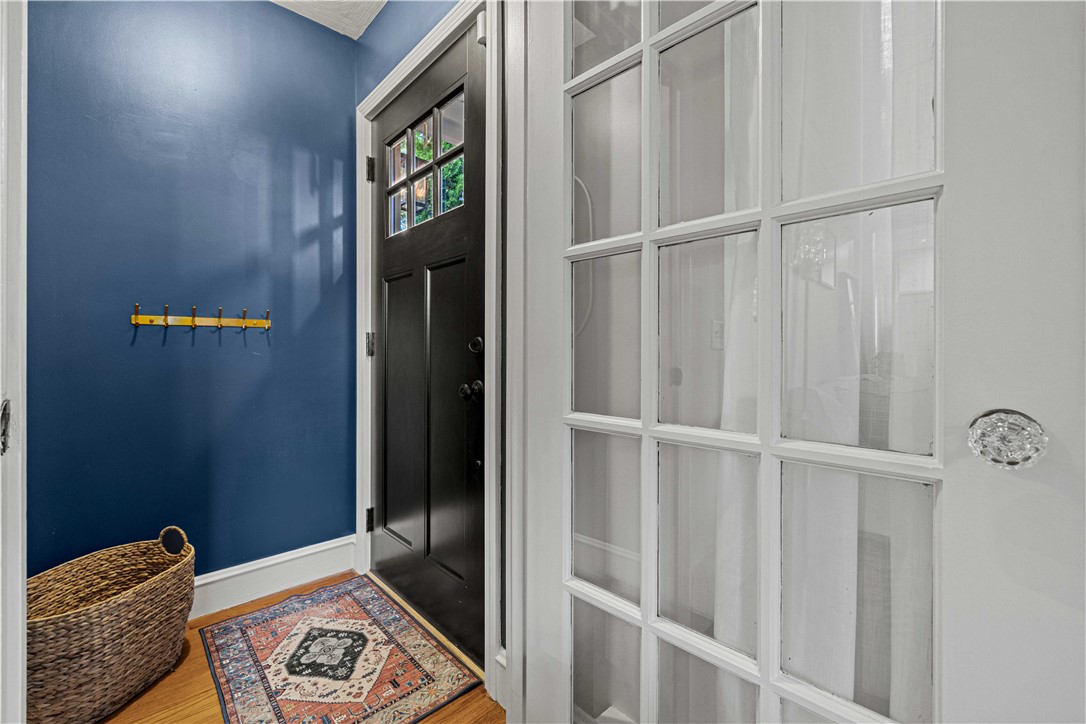 323 Angell Road Lincoln, RI 02865 - Photo 15 of 41 Gallery Image 15