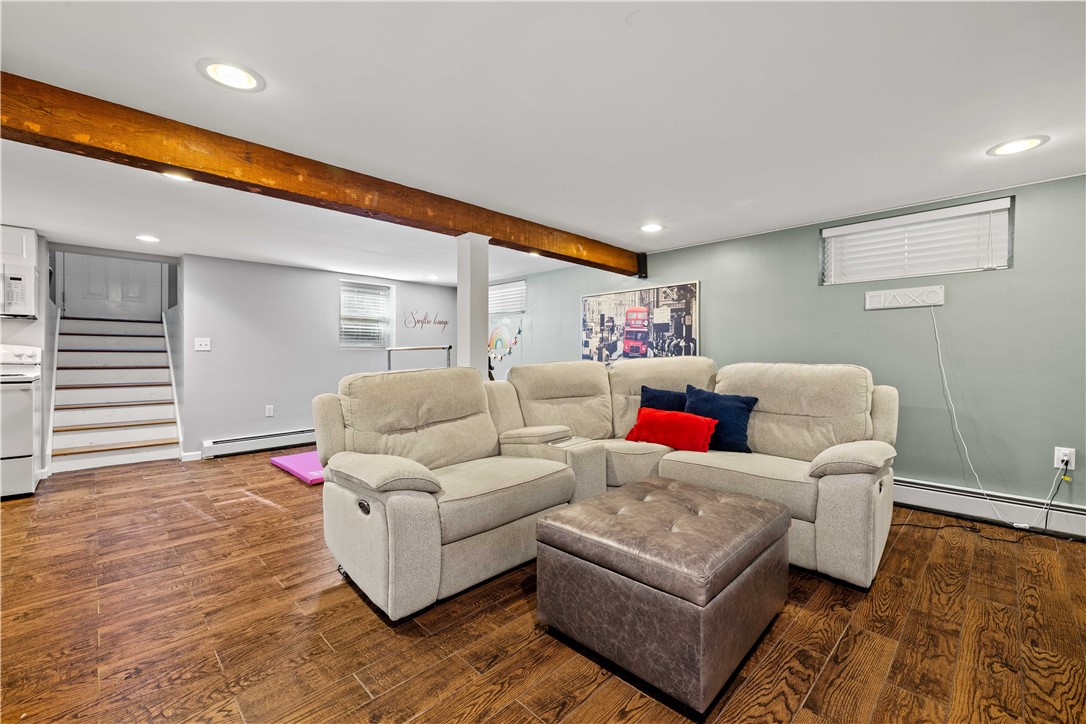 323 Angell Road Lincoln, RI 02865 - Photo 28 of 41 Gallery Image 28