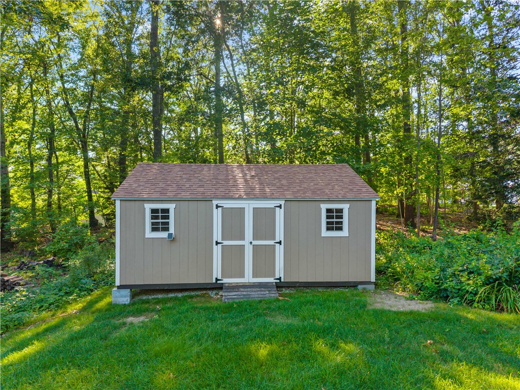 323 Angell Road Lincoln, RI 02865 - Photo 39 of 41 Gallery Image 39
