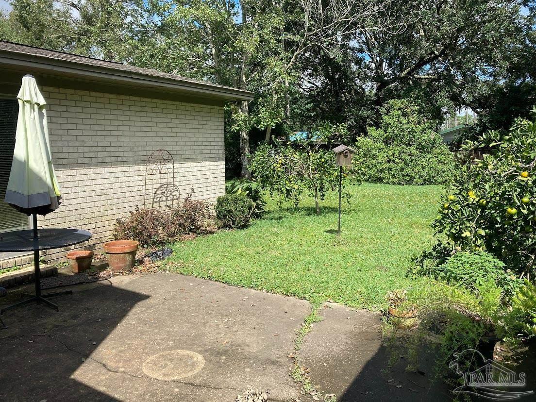 1090 Commonwealth Road, Unit 1 Pensacola, FL 32504 - Photo 3 of 25 Gallery Image 3