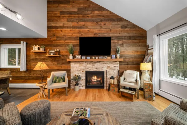 $625,000 | 13 Walter Way, Unit 4, North Conway, NH 03860